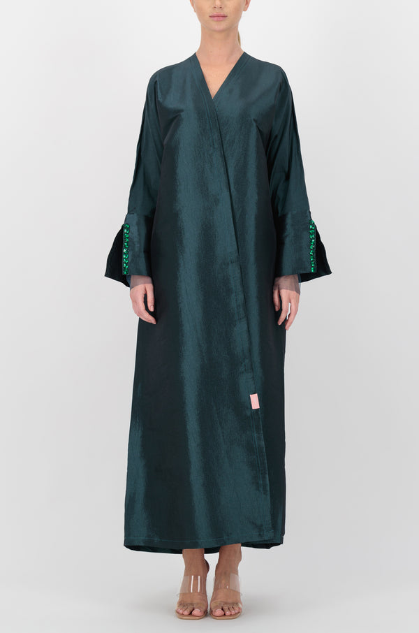 Emerald silk taffeta abaya with embellishments