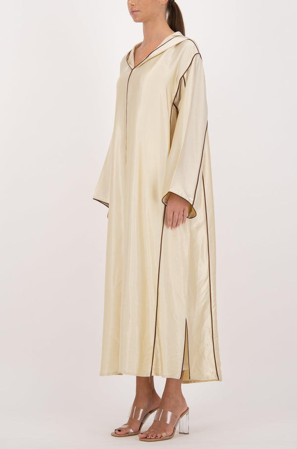 Beige kaftan with attached hood - By Gauge